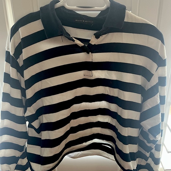 Brandy Melville Long Sleeve Collared Shirt - Picture 1 of 4